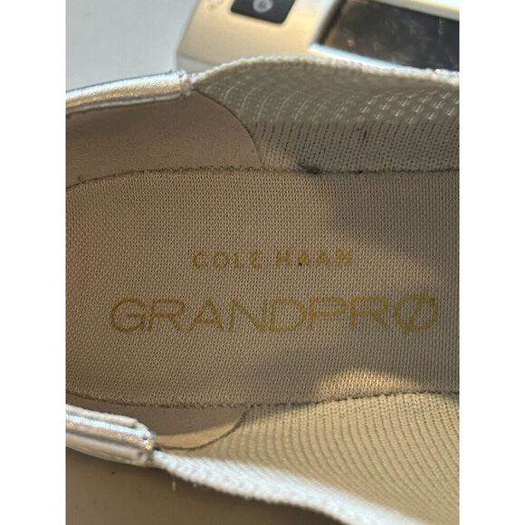 COLE HAAN Grandpro Tennis Stitchlite Sneaker Metallic Silver Women's 9B - Picture 6 of 6